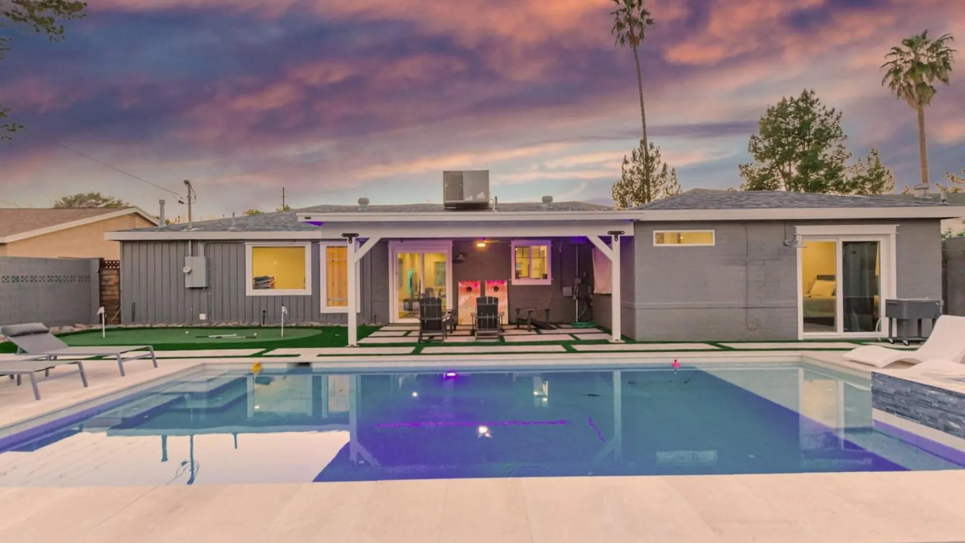 Vakantiehuis Sunsets On 11Th By Avantstay Resort-Style Pool Hot Tub Game Room Phoenix Verenigde Staten